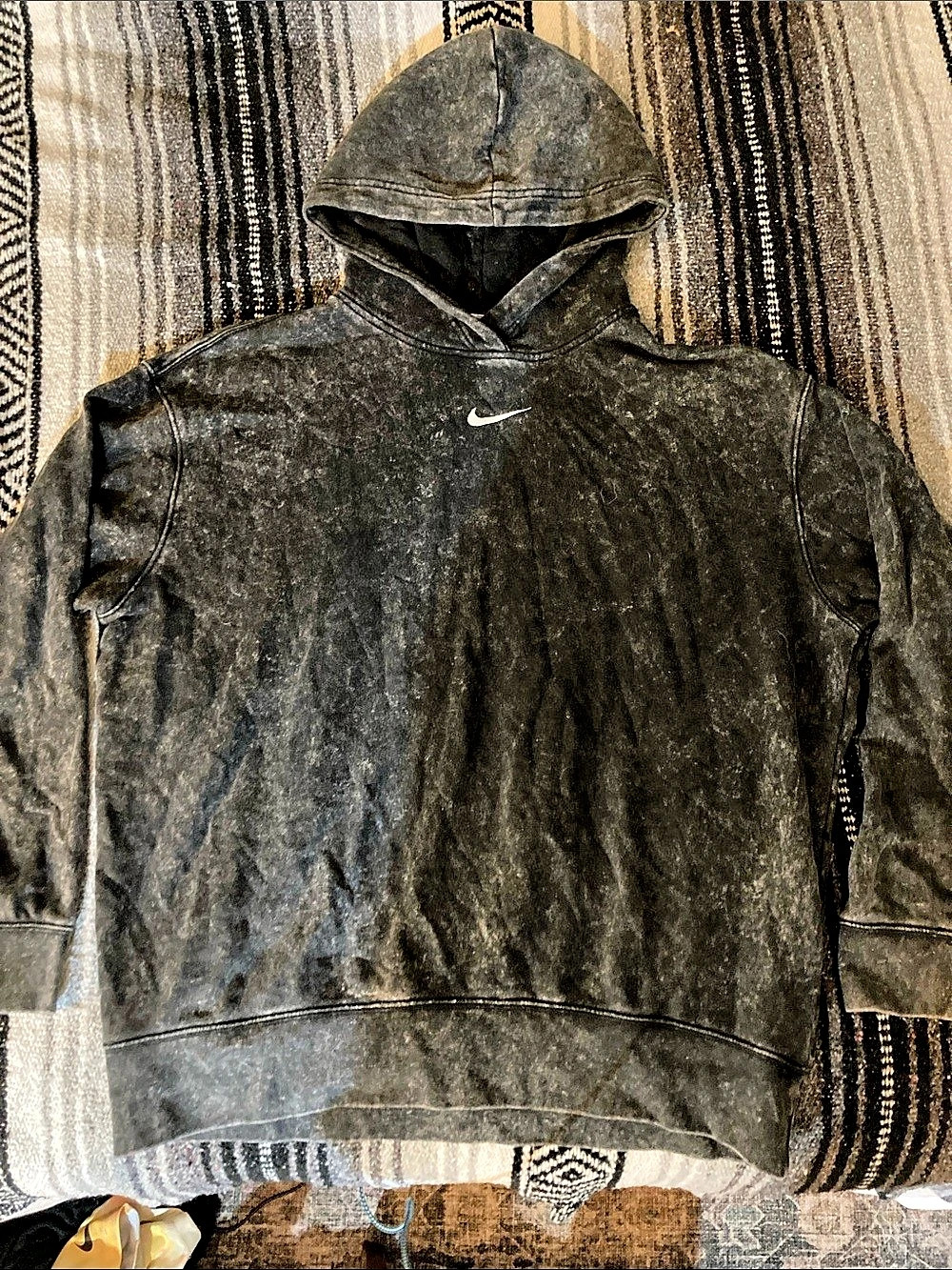 Nike Sportswear Women Essential Washed Fleece Hoodie // size small